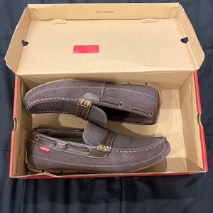 Levi’s Brown Loafers